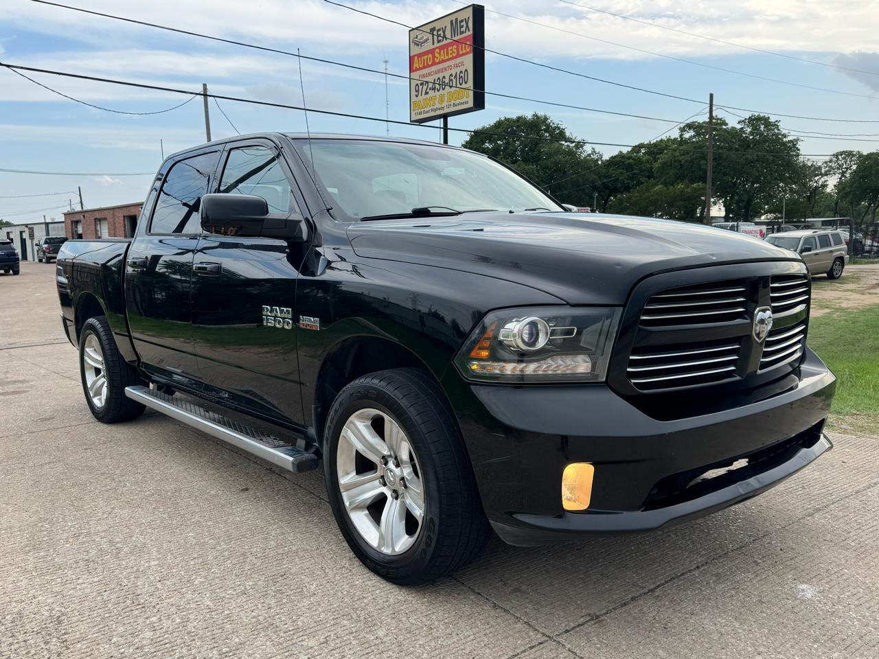 RAM 1500 Sport Crew Cab SWB 2WD 2013