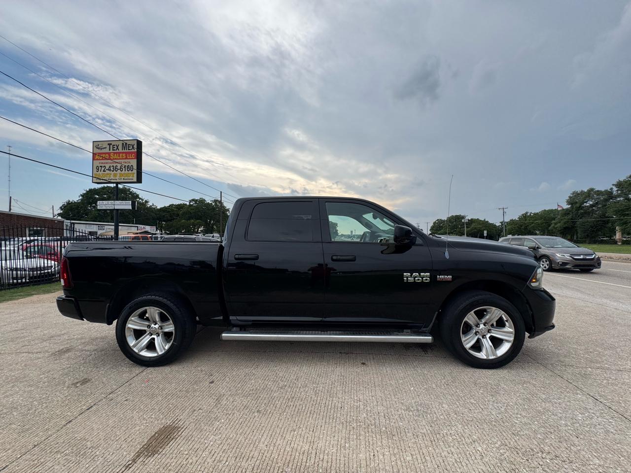 RAM 1500 Sport Crew Cab SWB 2WD 2013