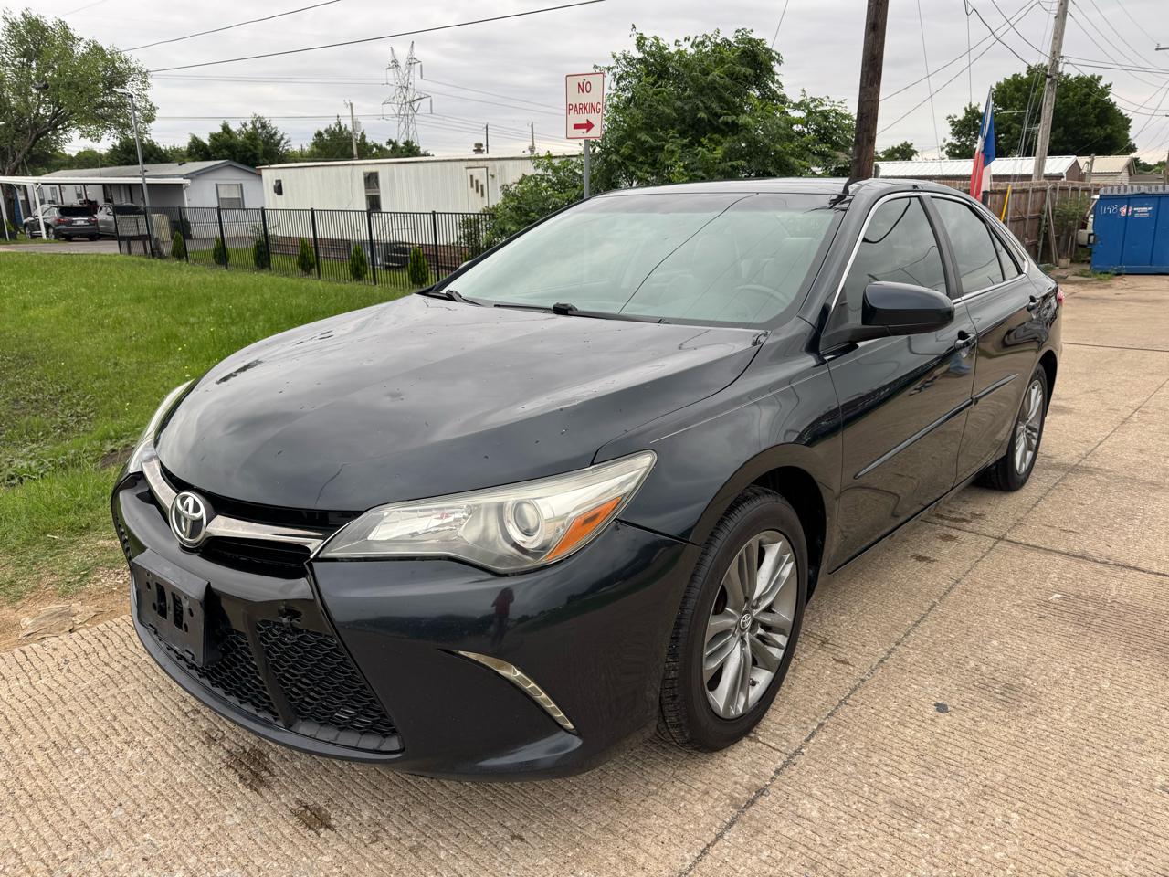 Toyota Camry XLE 2016