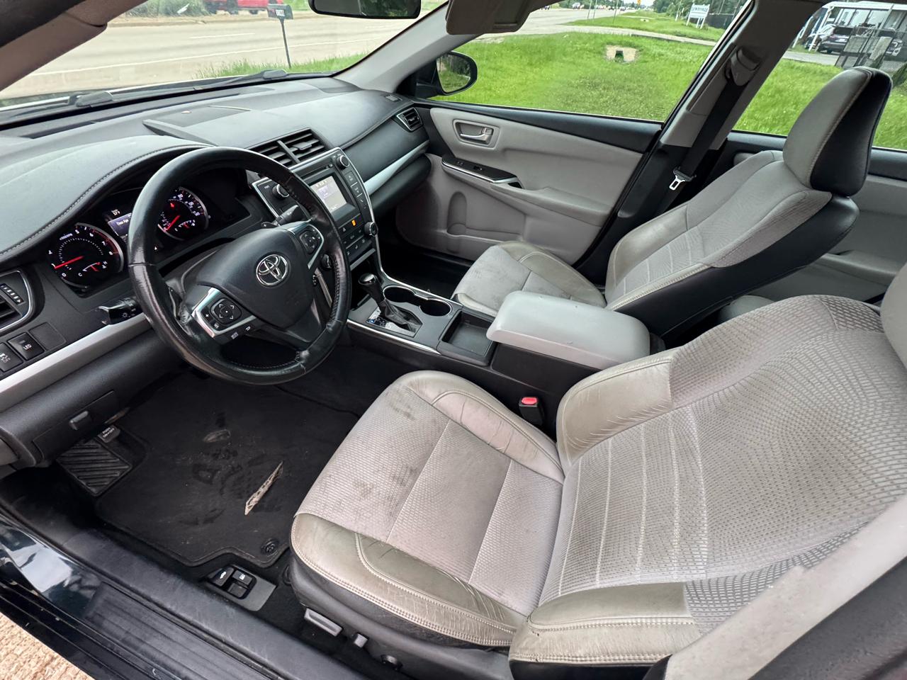 Toyota Camry XLE 2016