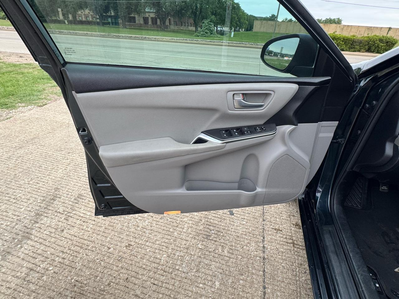 Toyota Camry XLE 2016