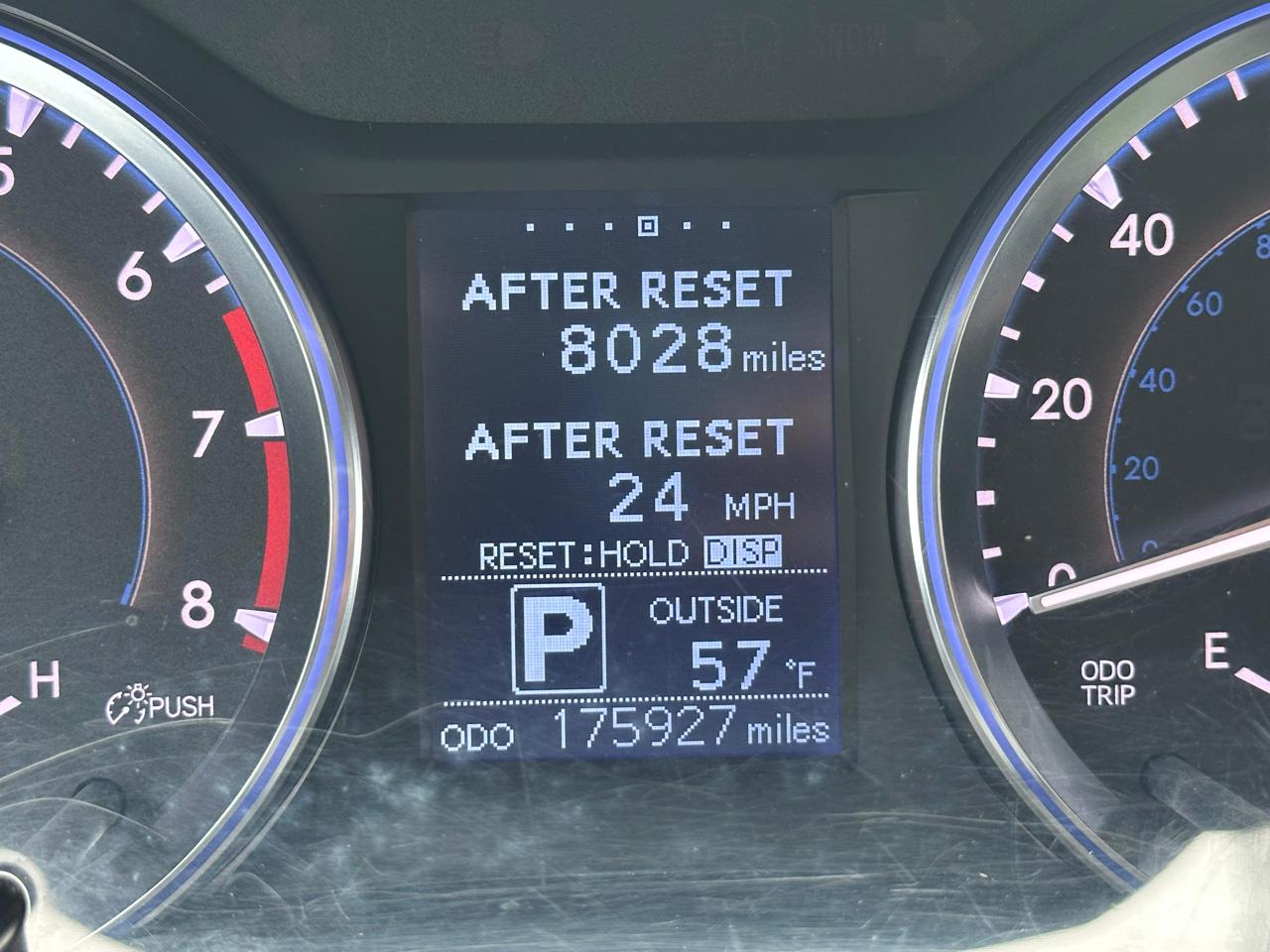 Toyota Highlander LE Plus V6 FWD (Natl) 2014