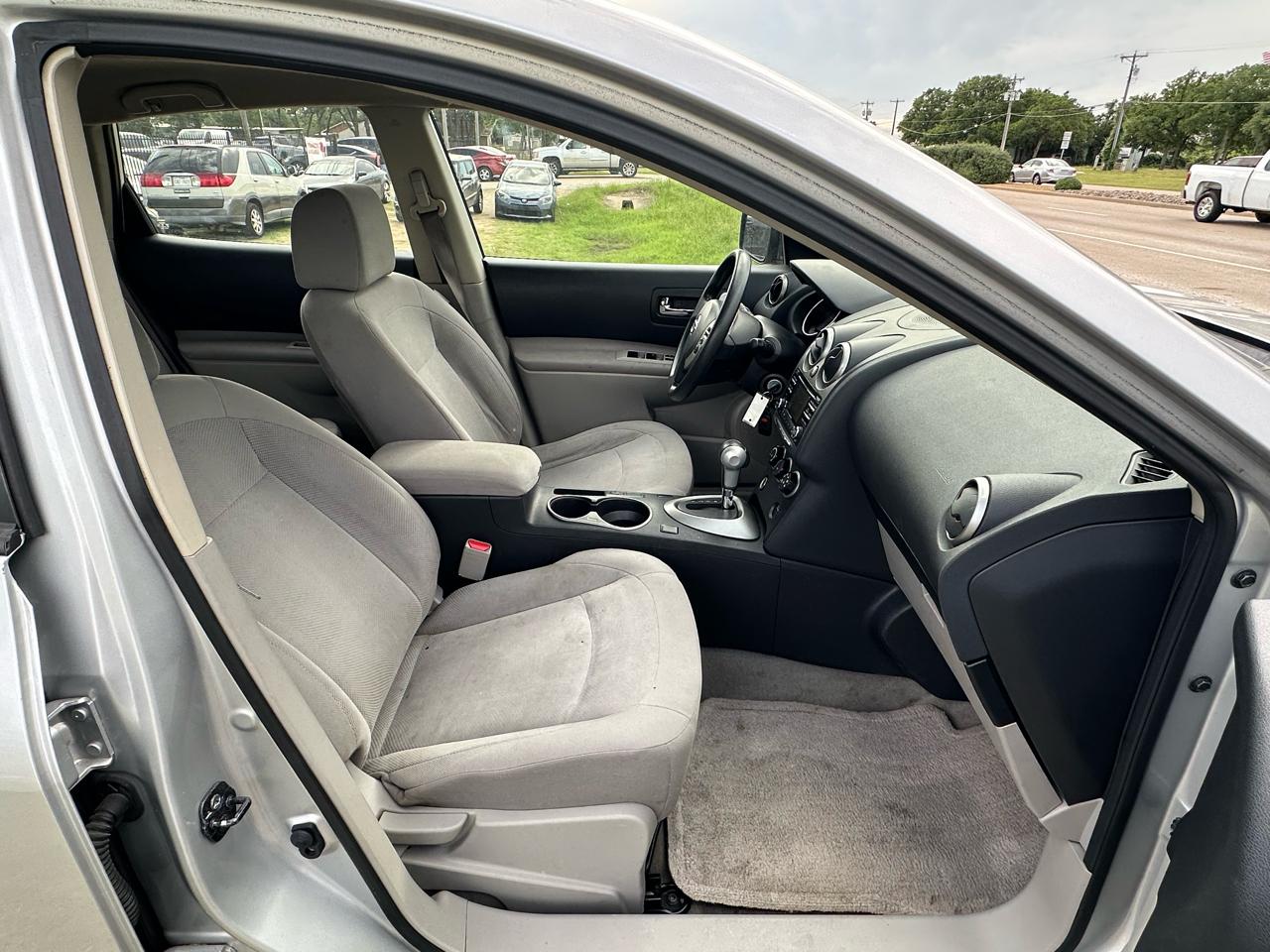 Nissan Rogue Select S 2WD 2015