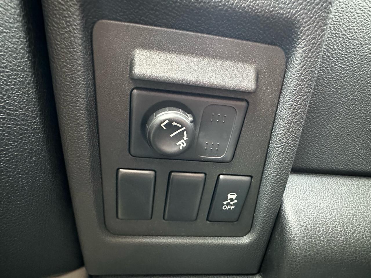 Nissan Rogue Select S 2WD 2015