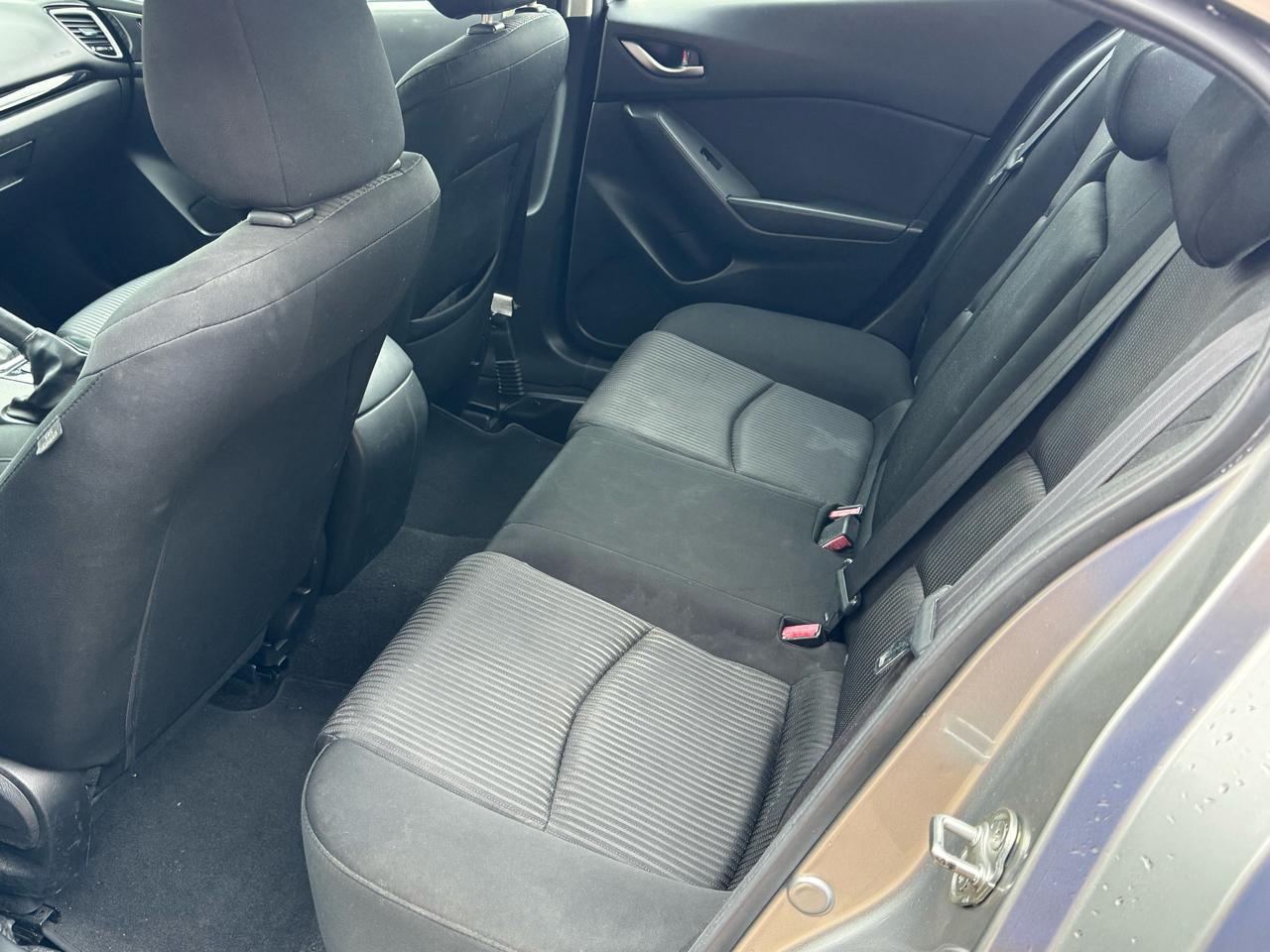 Mazda MAZDA3 i Sport AT 4-Door 2016