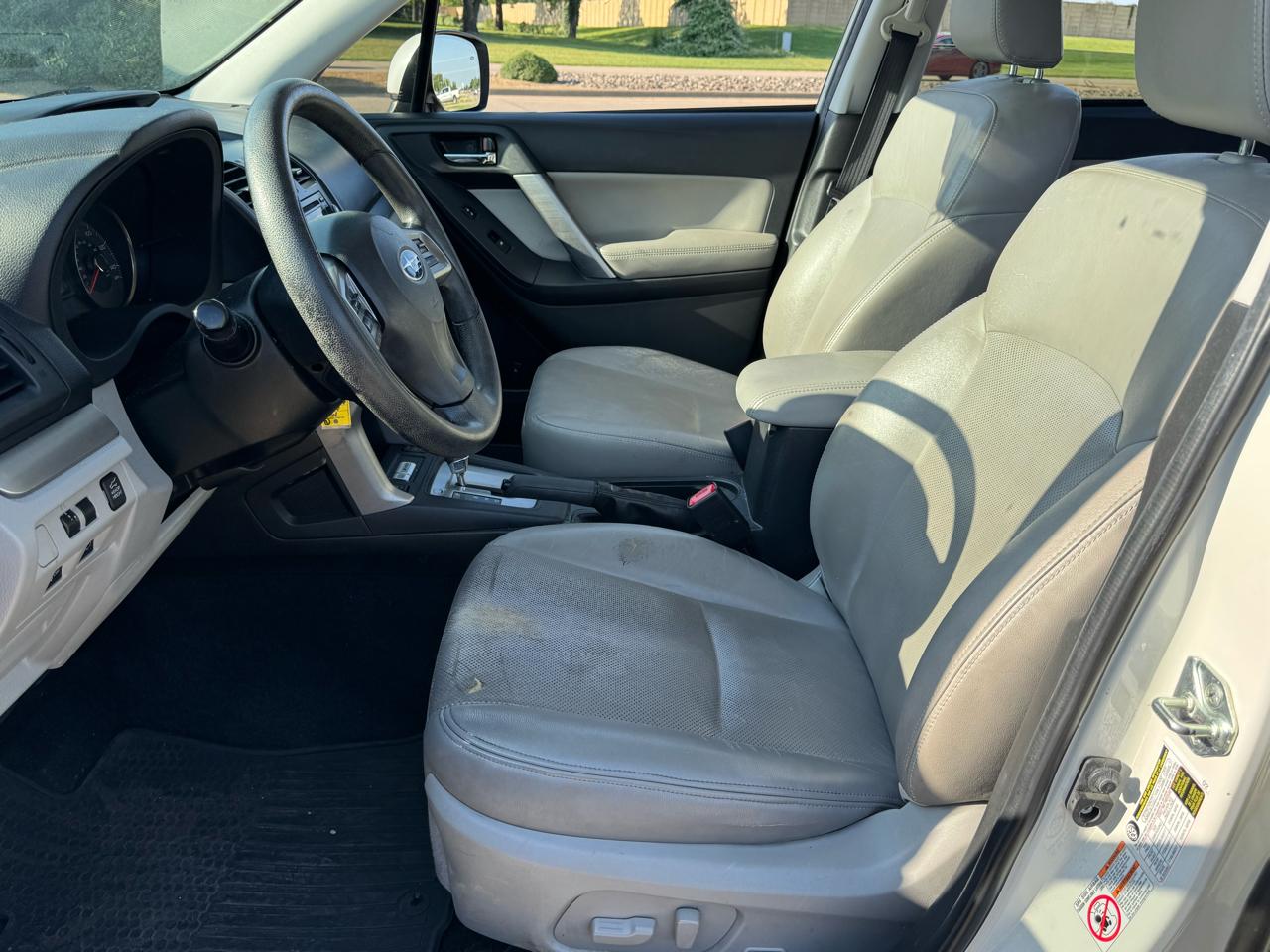 Subaru Forester 2.5i Limited 2015