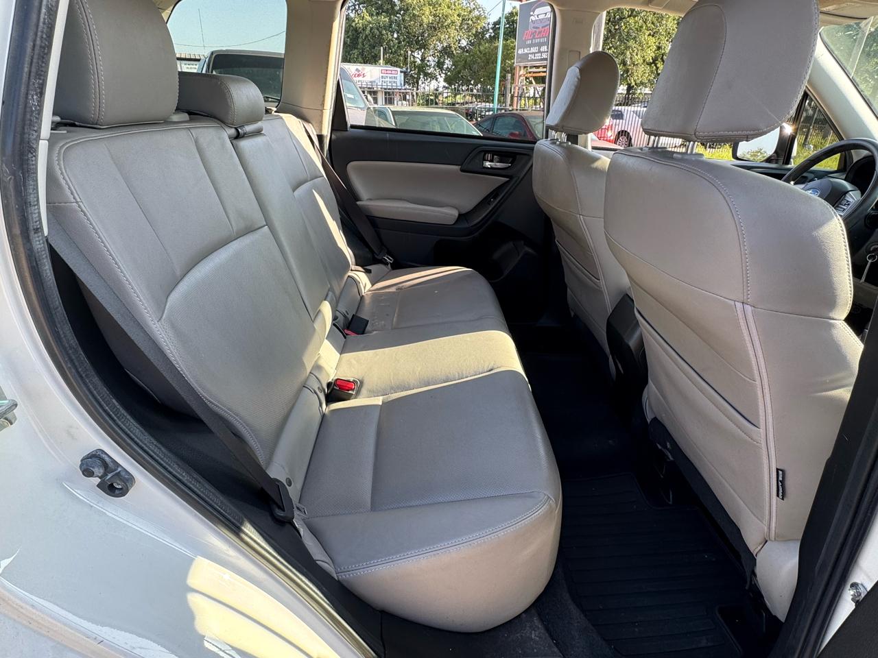 Subaru Forester 2.5i Limited 2015