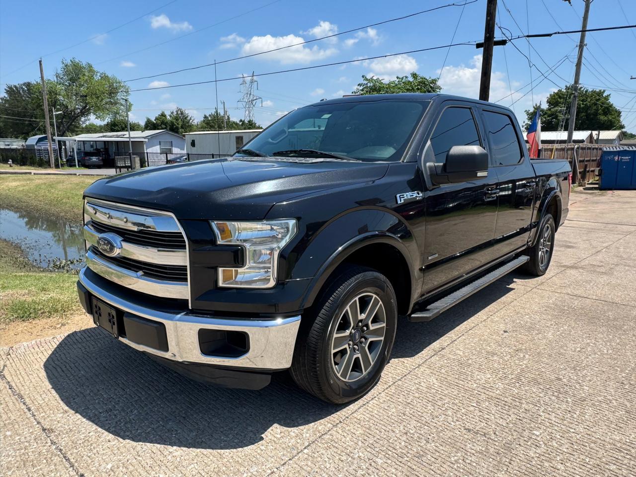 Ford F-150 XLT SuperCrew 5.5-ft. Bed 2WD 2015