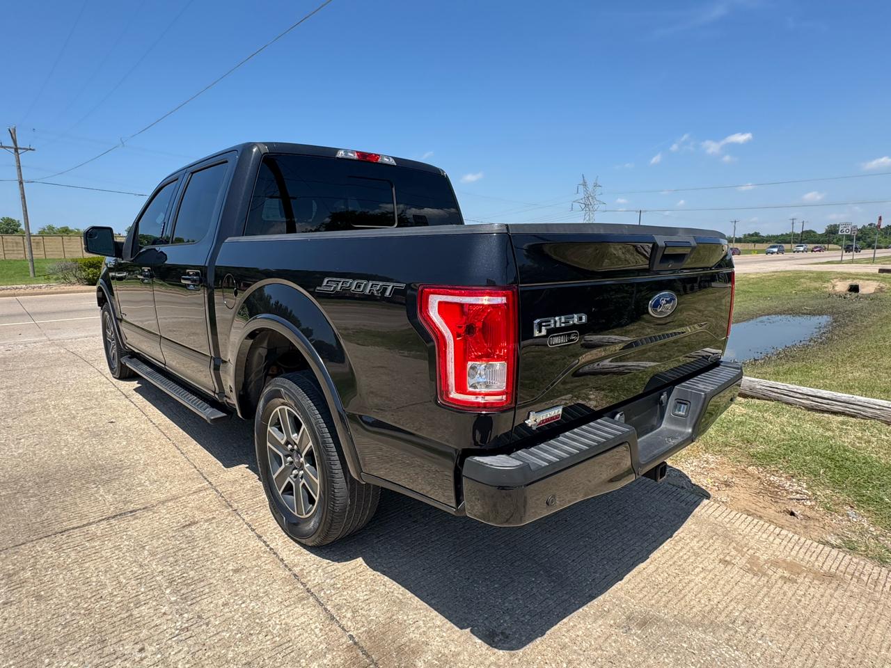Ford F-150 XLT SuperCrew 5.5-ft. Bed 2WD 2015