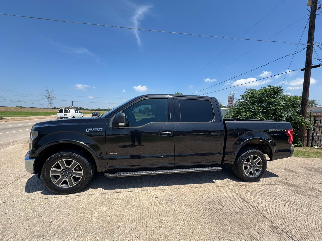Ford F-150 XLT SuperCrew 5.5-ft. Bed 2WD 2015