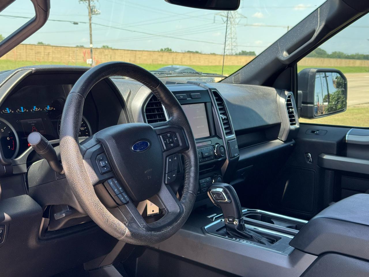 Ford F-150 XLT SuperCrew 5.5-ft. Bed 2WD 2015