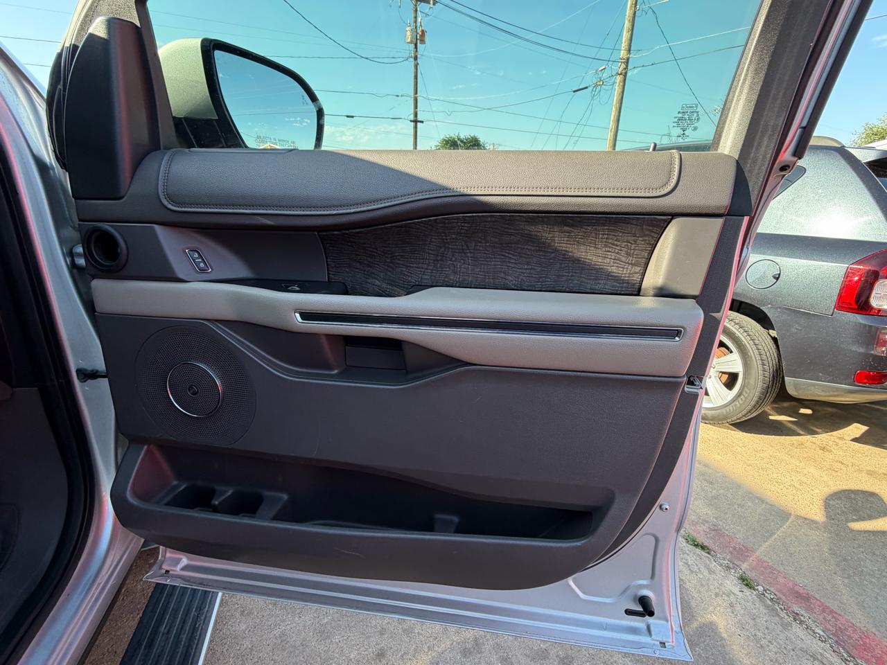 Ford Expedition MAX Limited 2WD 2018