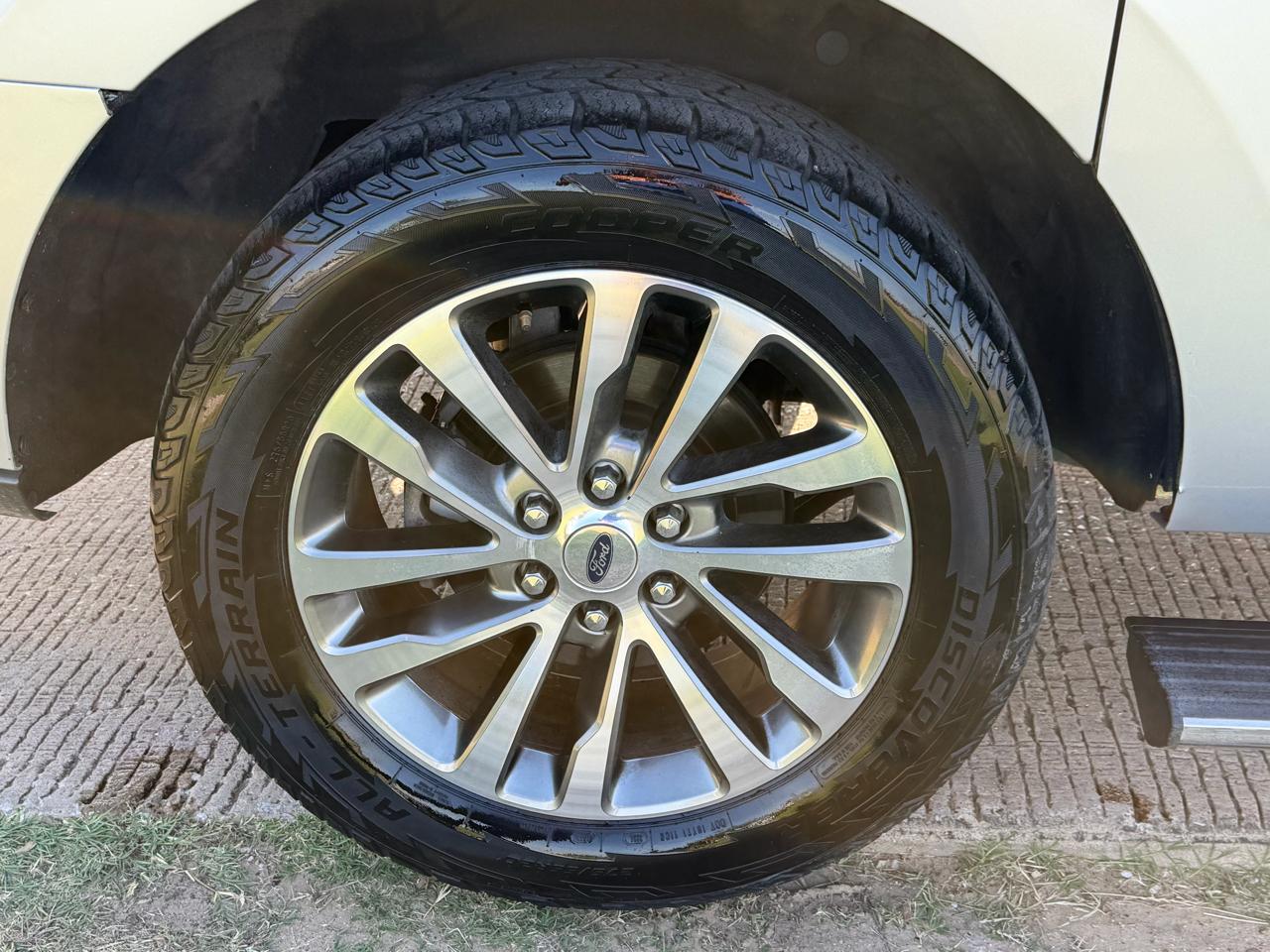 Ford Expedition MAX Limited 2WD 2018