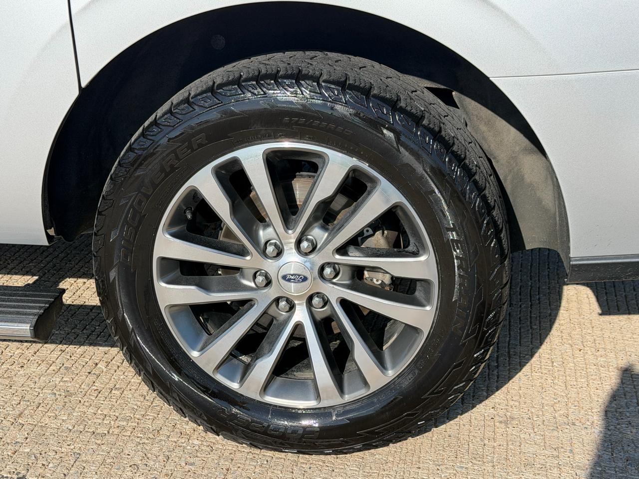 Ford Expedition MAX Limited 2WD 2018