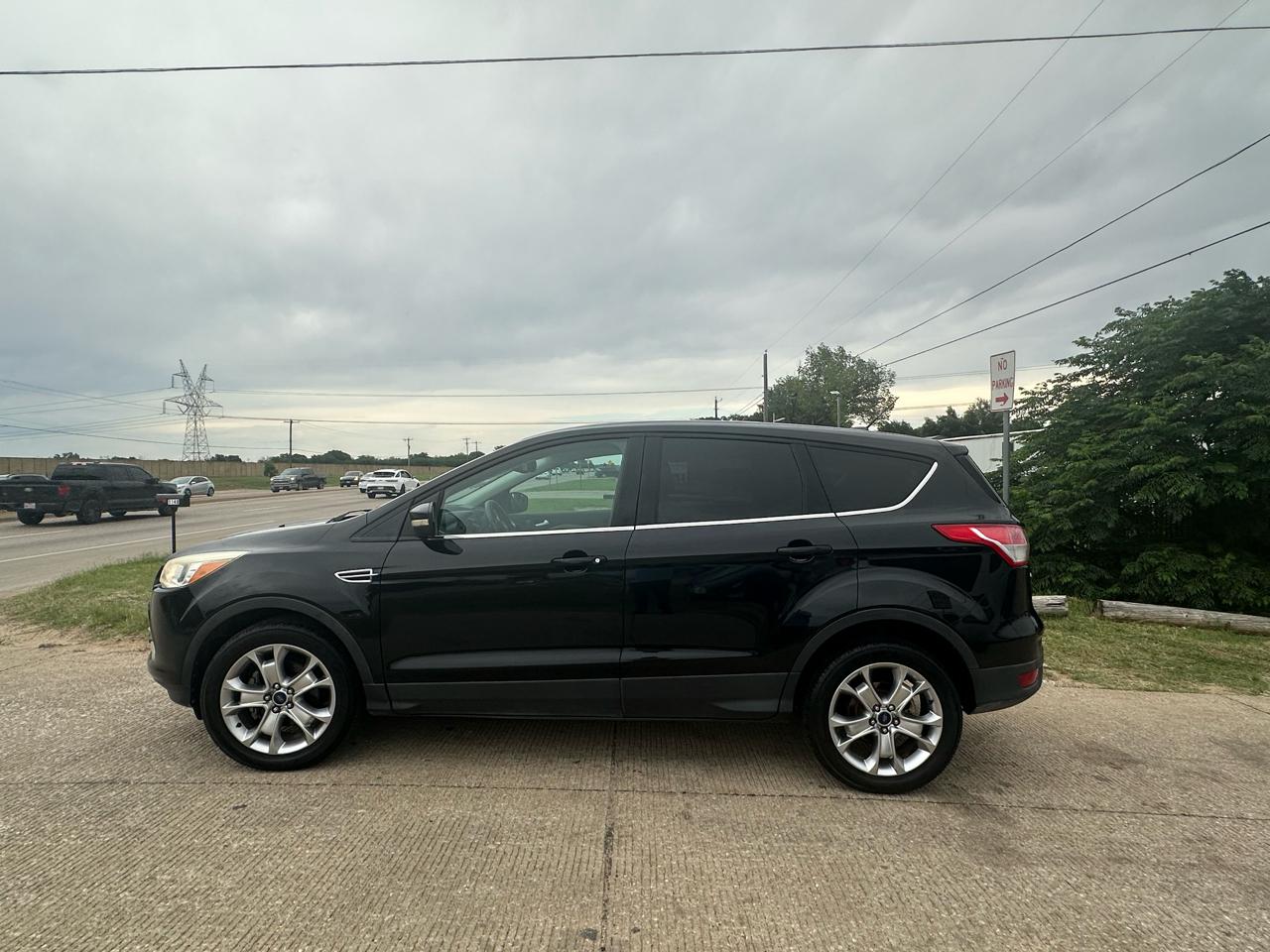 Ford Escape SEL FWD 2013