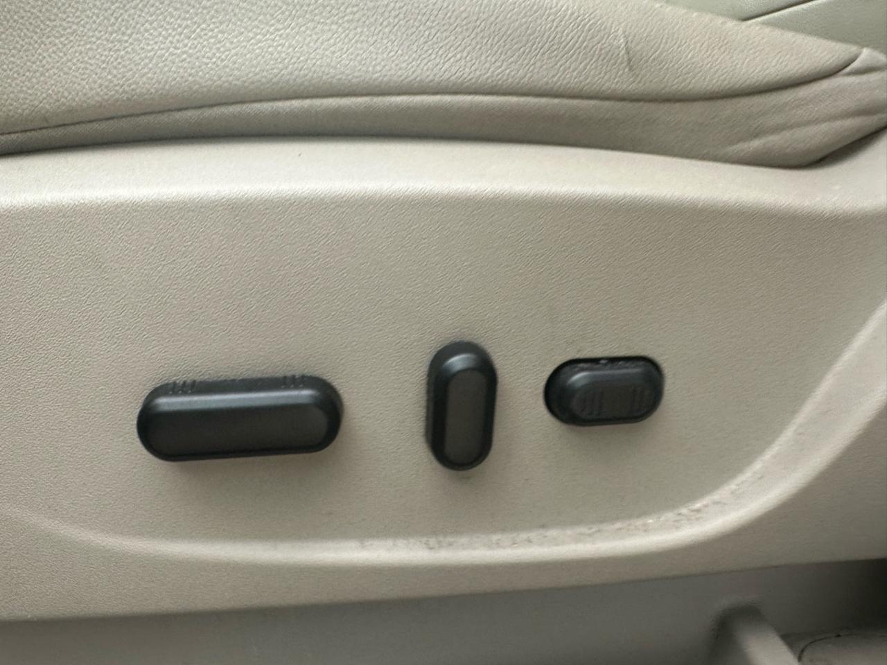 Ford Escape SEL FWD 2013
