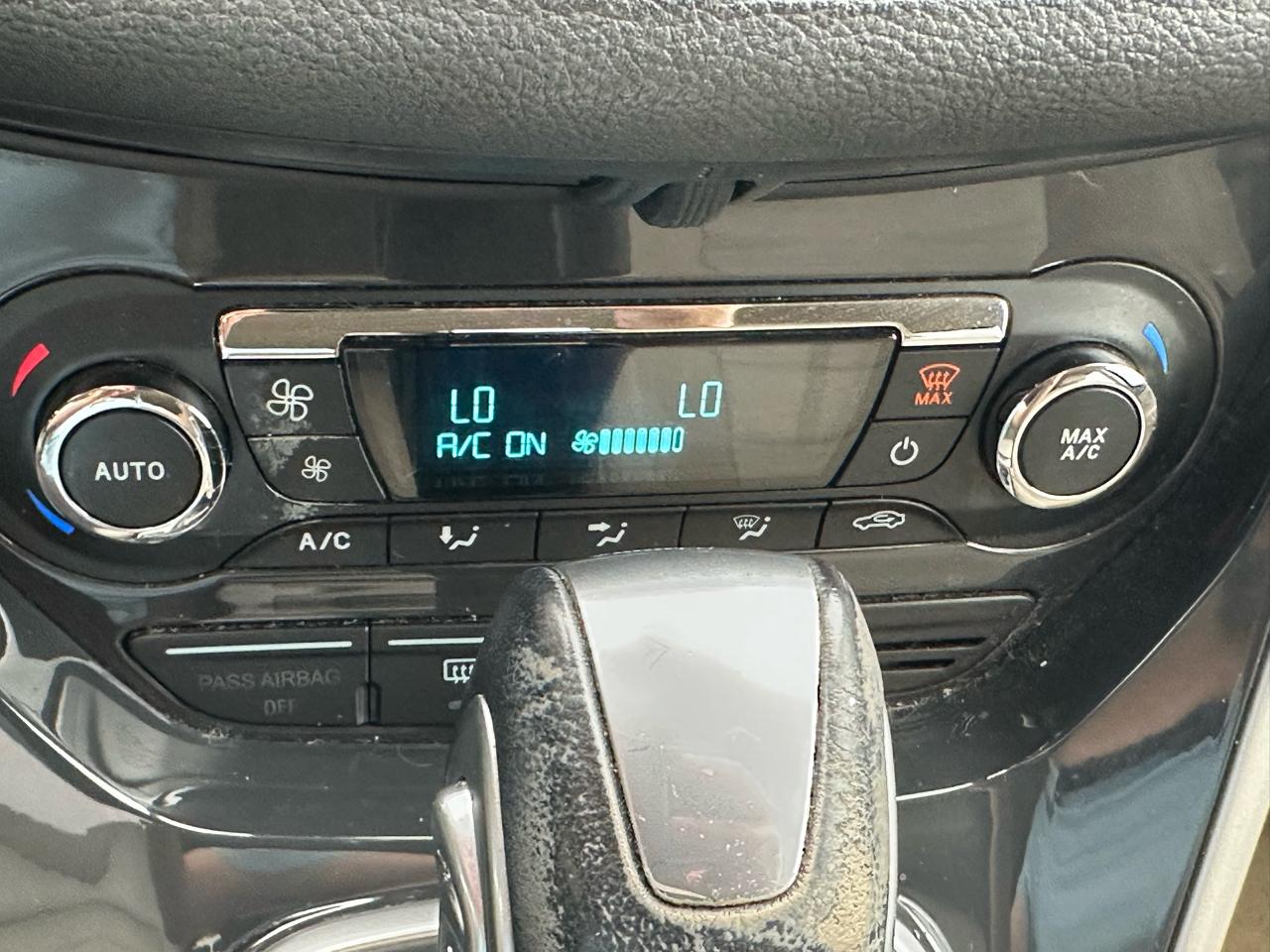 Ford Escape SEL FWD 2013