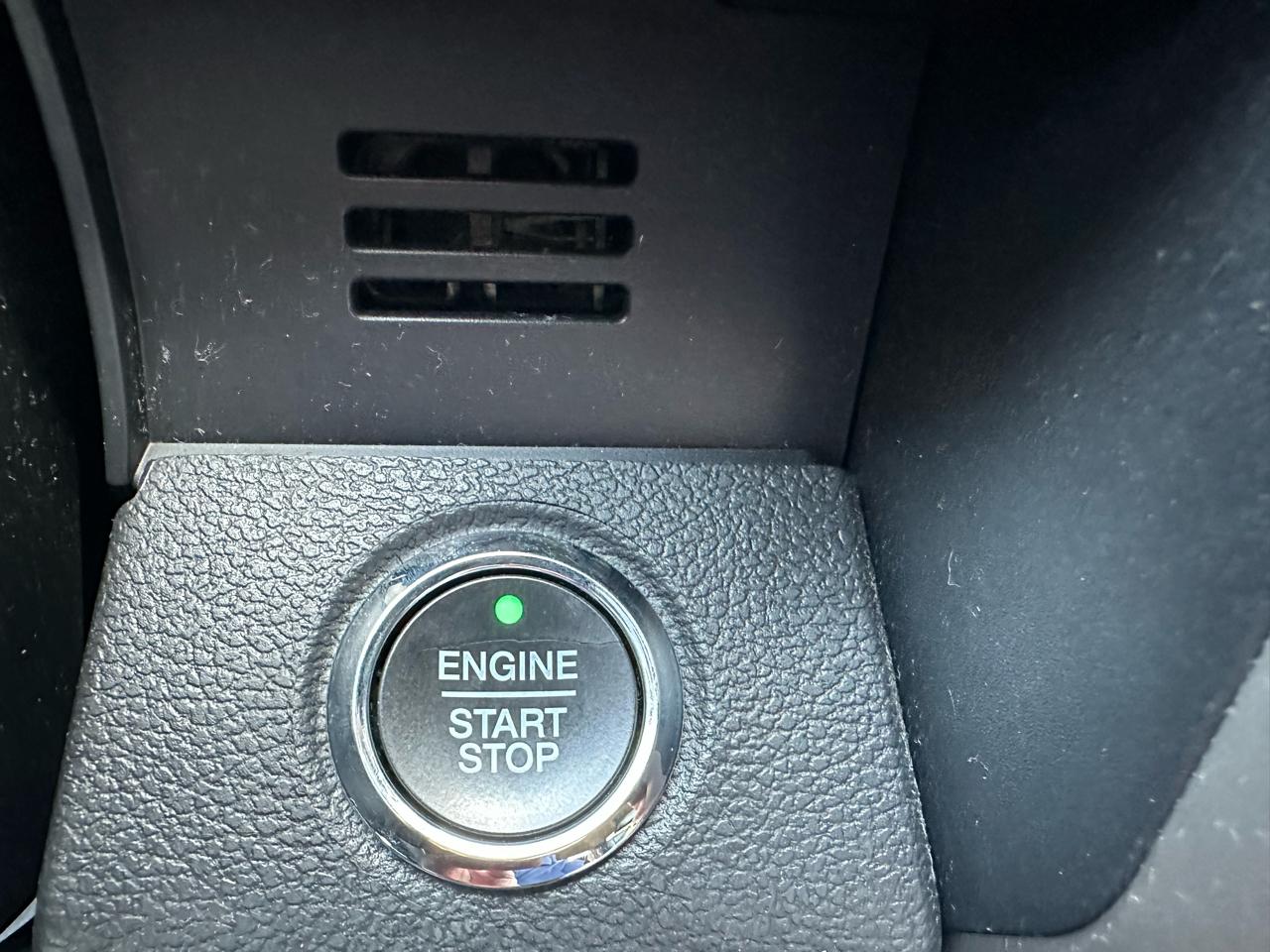 Ford F-150 Lariat SuperCrew 6.5-ft. Bed 4WD 2017