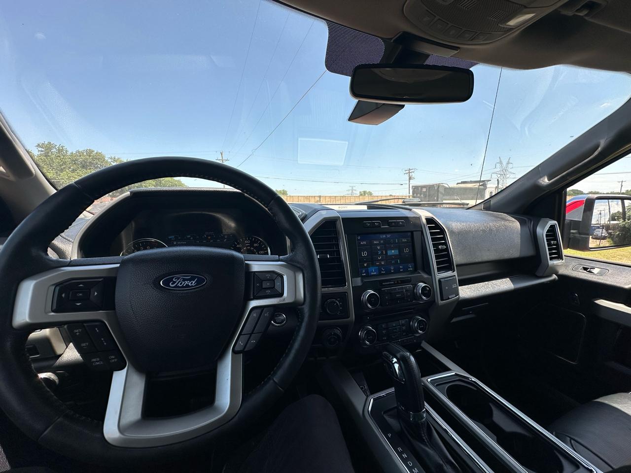 Ford F-150 Lariat SuperCrew 6.5-ft. Bed 4WD 2017