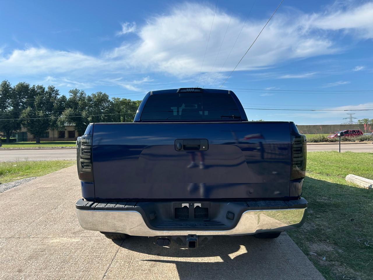 Toyota Tundra Tundra-Grade Double Cab 4.6L 2WD 2012