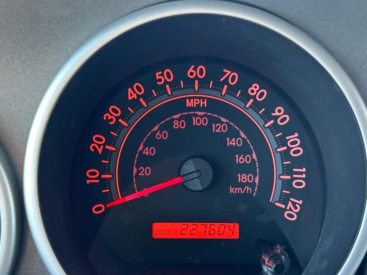 Toyota Tundra Tundra-Grade Double Cab 4.6L 2WD 2012