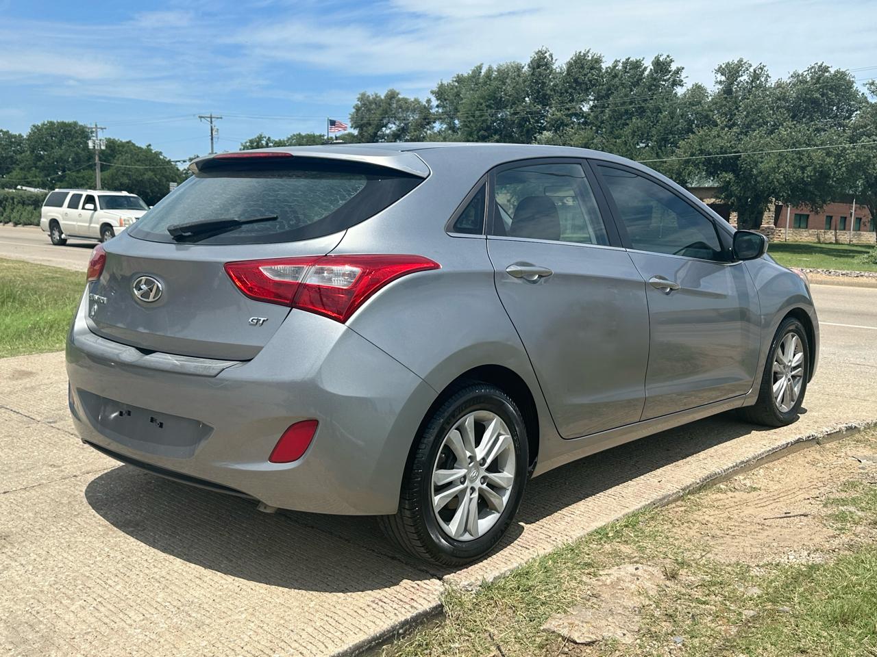 Hyundai Elantra GT A/T 2014