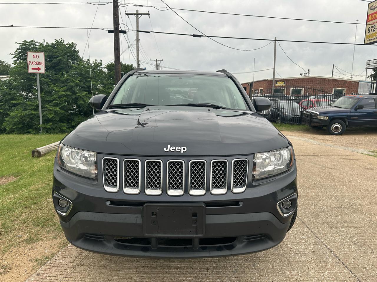 Jeep Compass Latitude FWD 2015