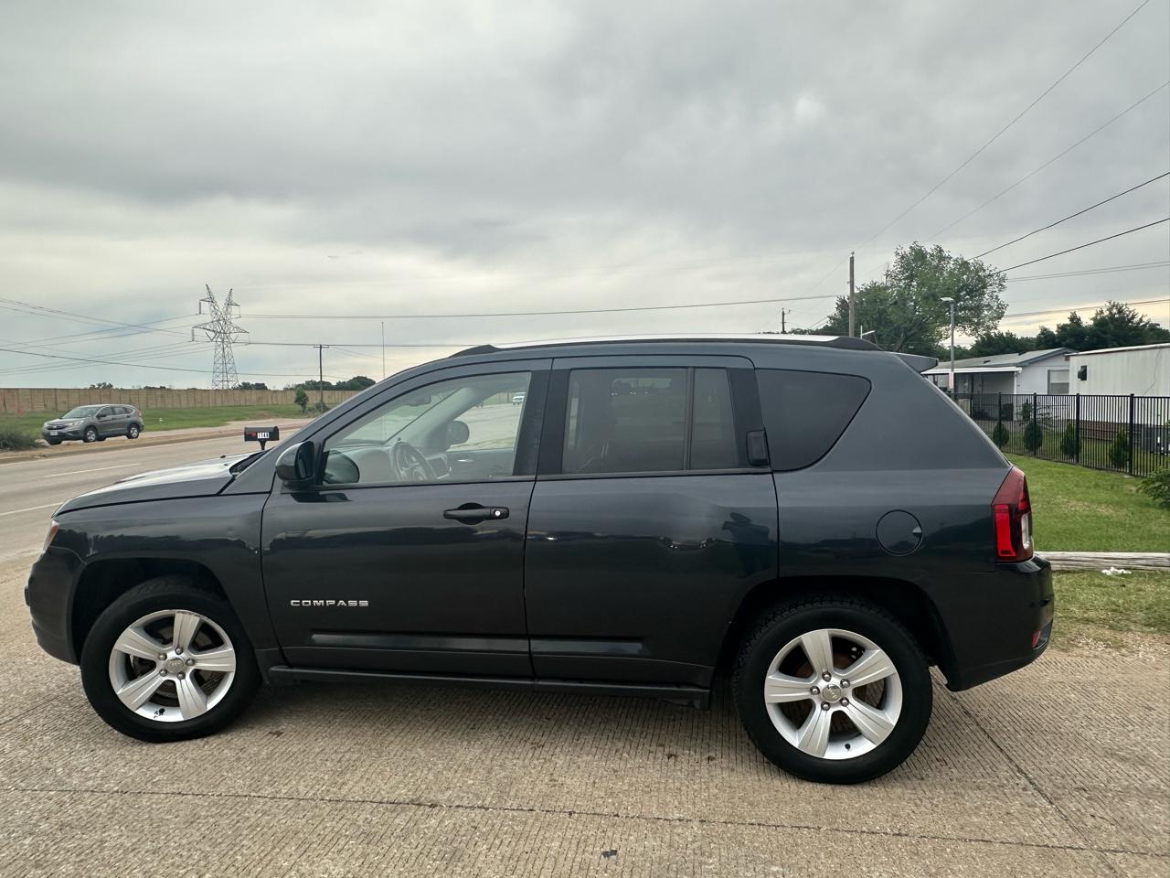 Jeep Compass Latitude FWD 2015