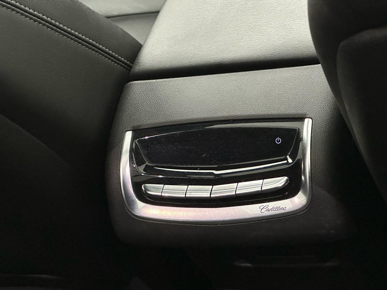 Cadillac XT6 Luxury AWD 2022