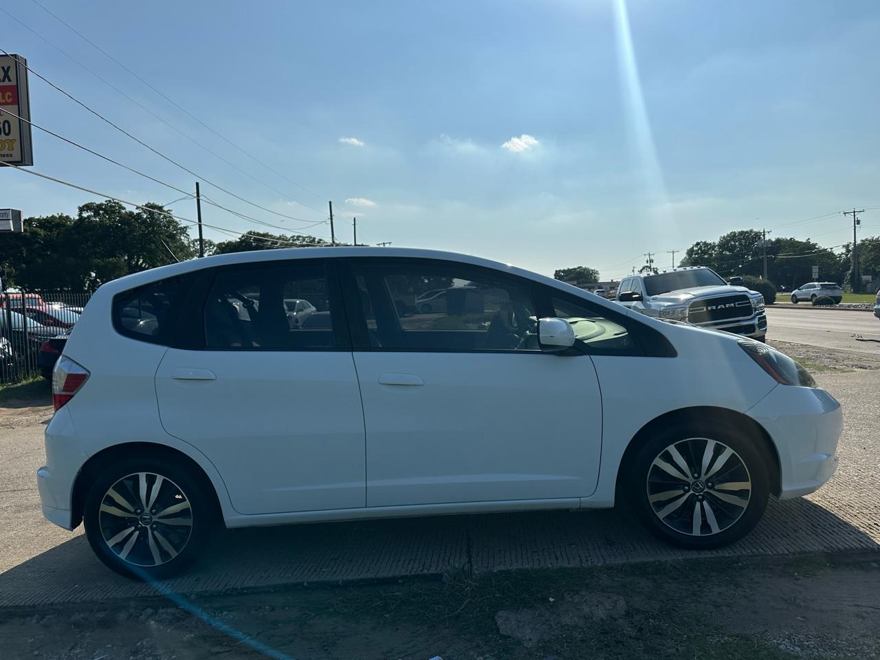 Honda Fit 5-Speed AT 2013