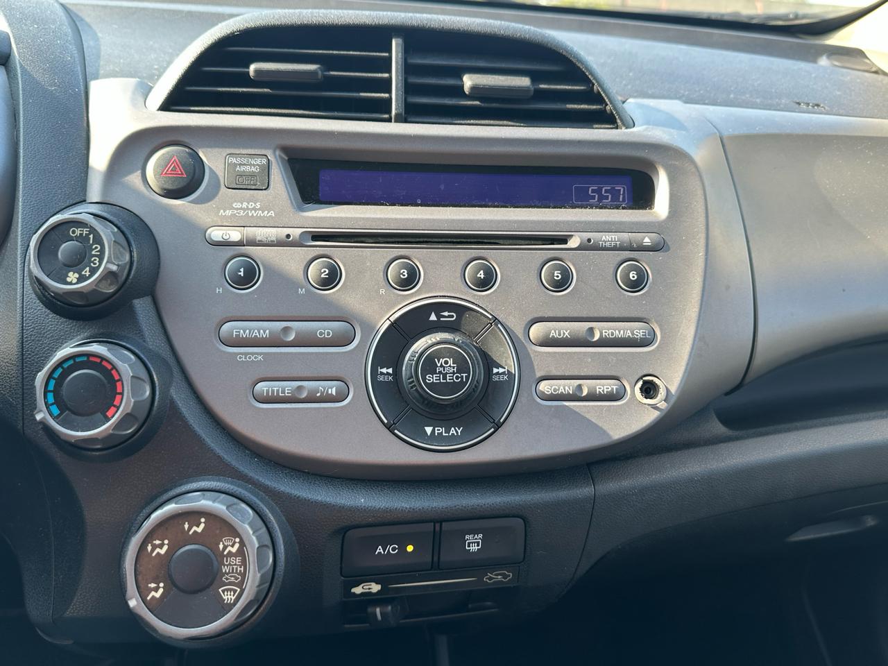 Honda Fit 5-Speed AT 2013