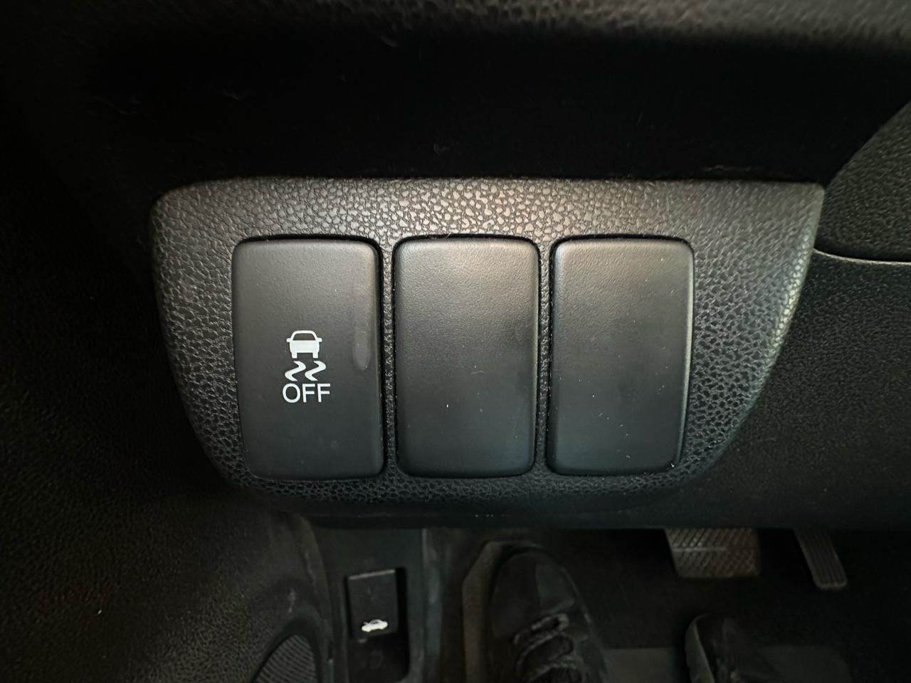 Honda Fit 5-Speed AT 2013