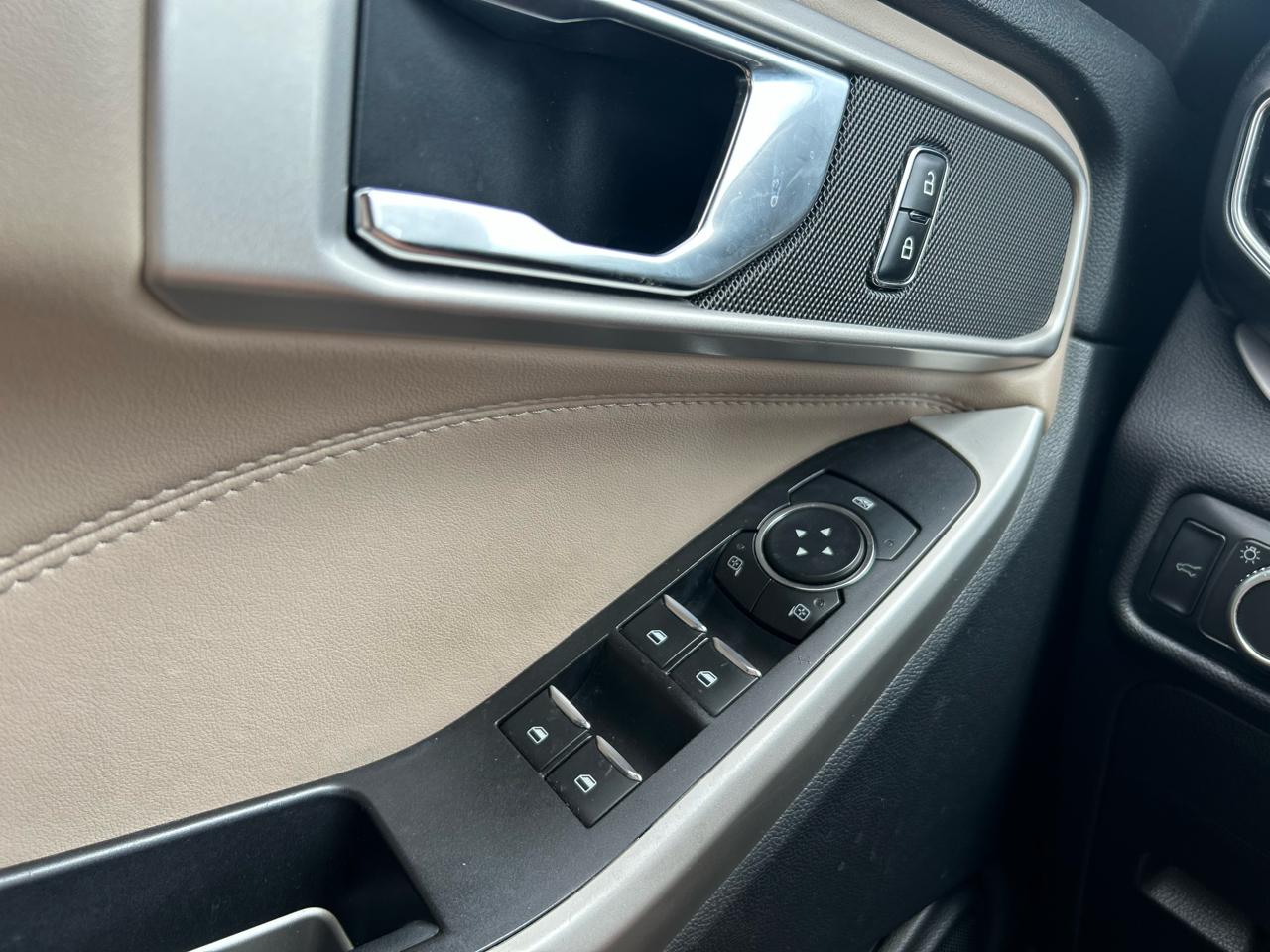 Ford Explorer XLT 2020