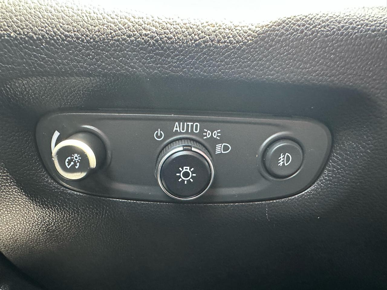 Chevrolet Traverse LT Cloth FWD 2019