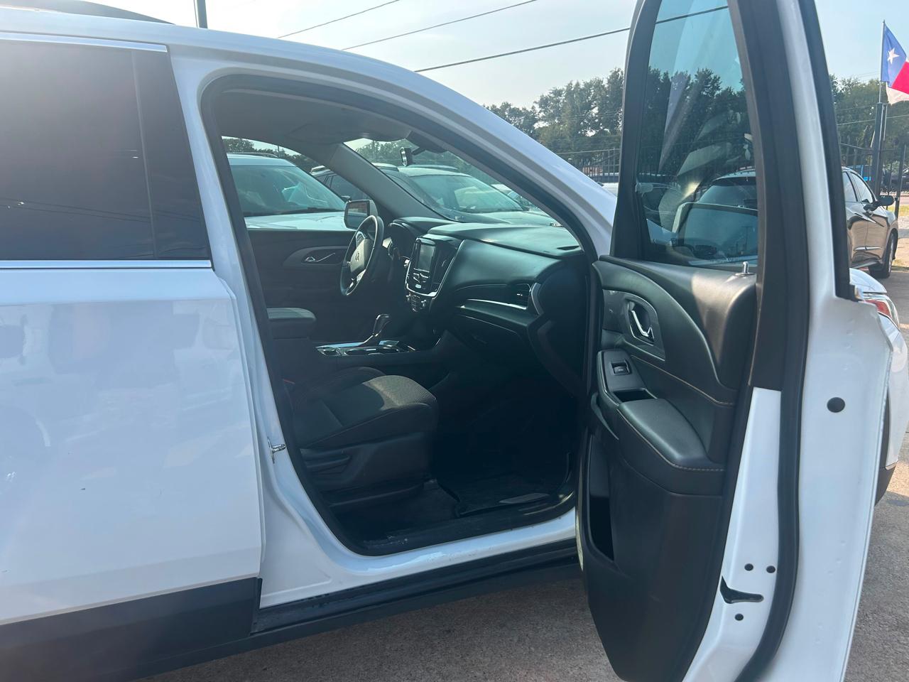 Chevrolet Traverse LT Cloth FWD 2019