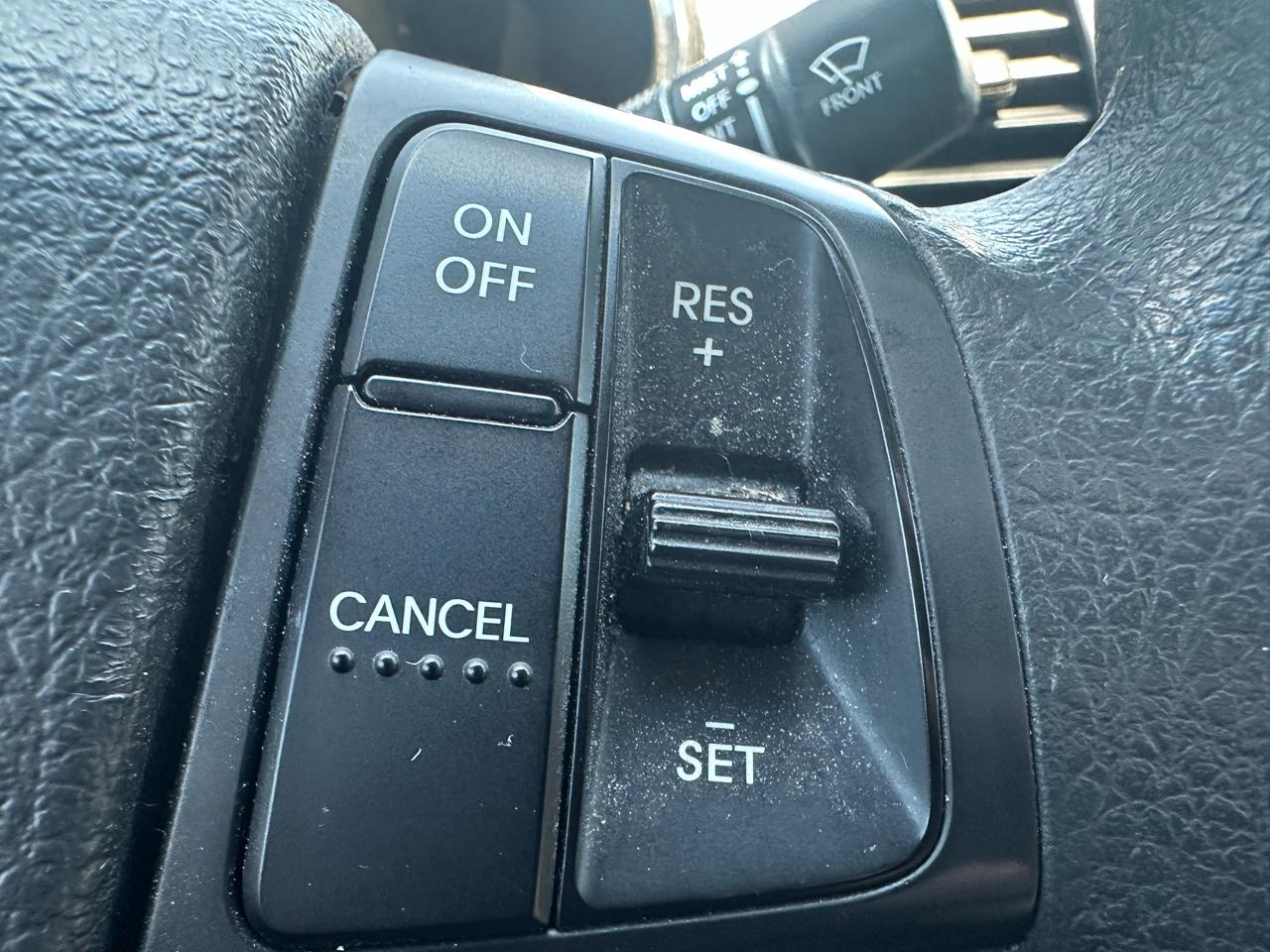 Kia Sorento LX FWD 2012