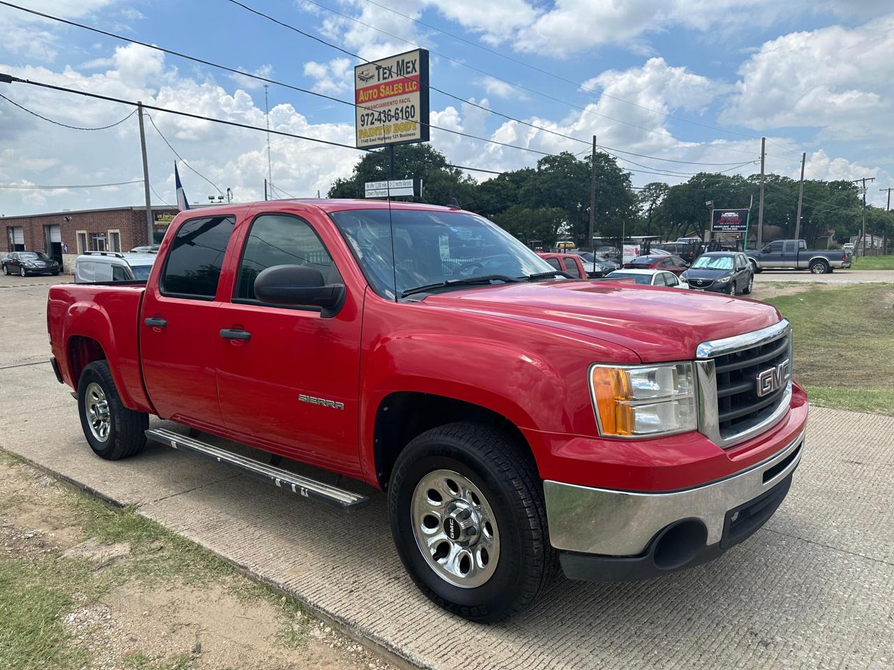 GMC Sierra 1500 SLE Crew Cab 2WD 2011