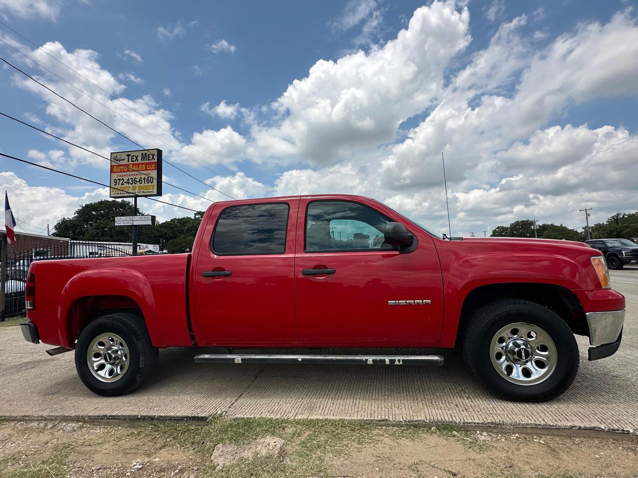 GMC Sierra 1500 SLE Crew Cab 2WD 2011