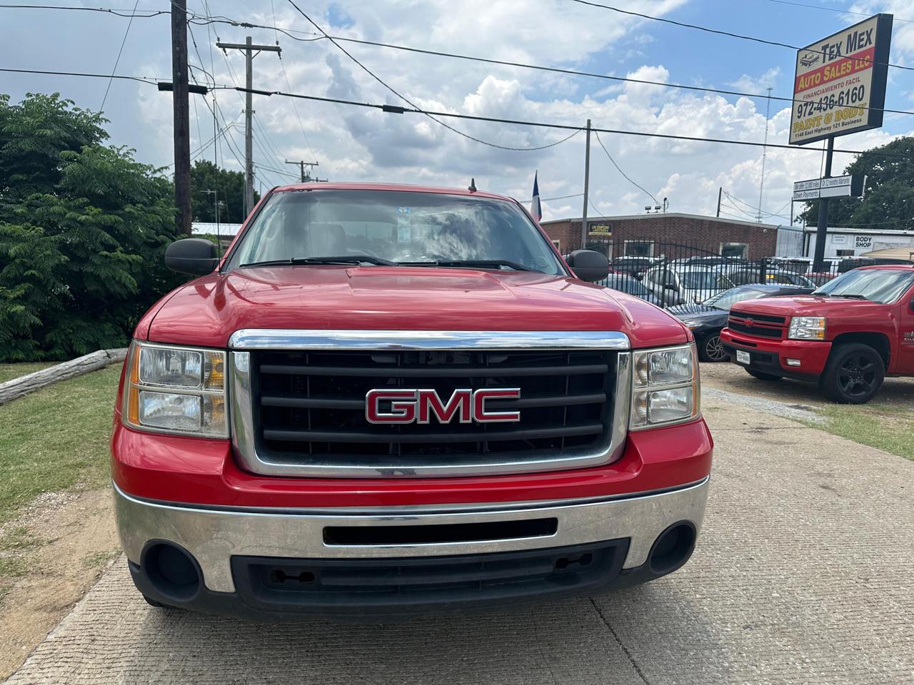 GMC Sierra 1500 SLE Crew Cab 2WD 2011