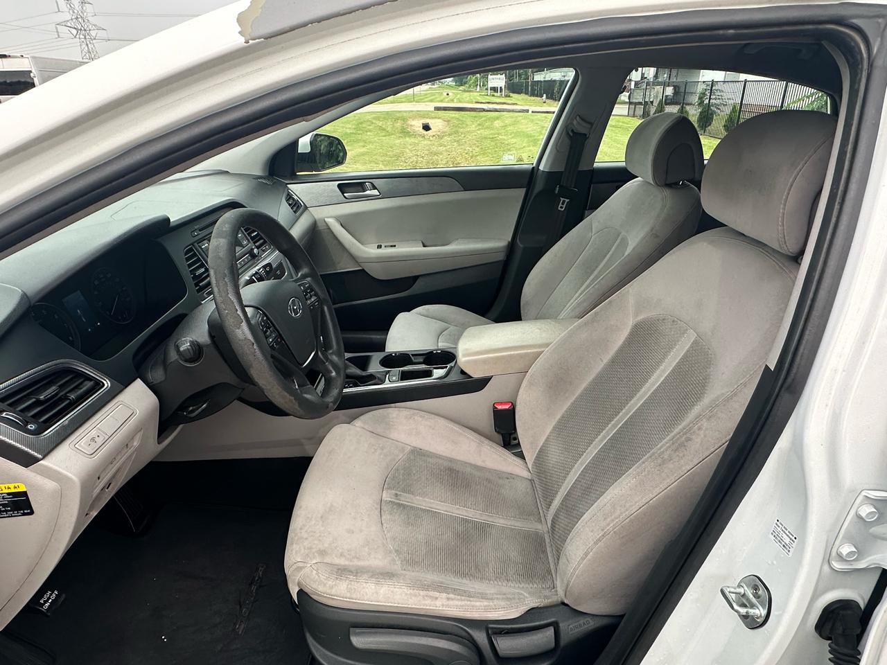 Hyundai Sonata SE 2016