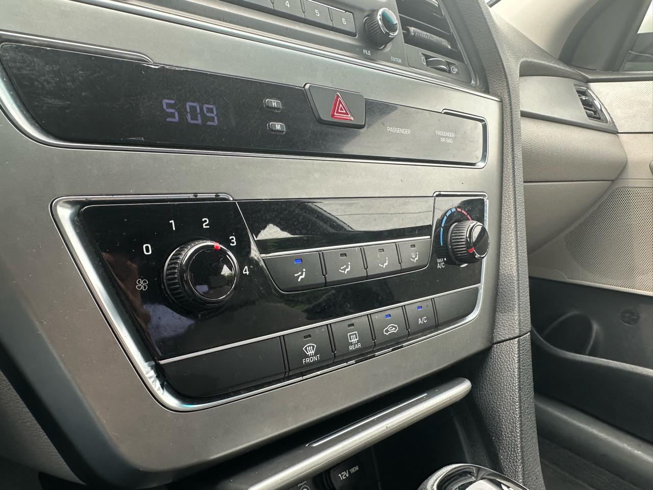 Hyundai Sonata SE 2016