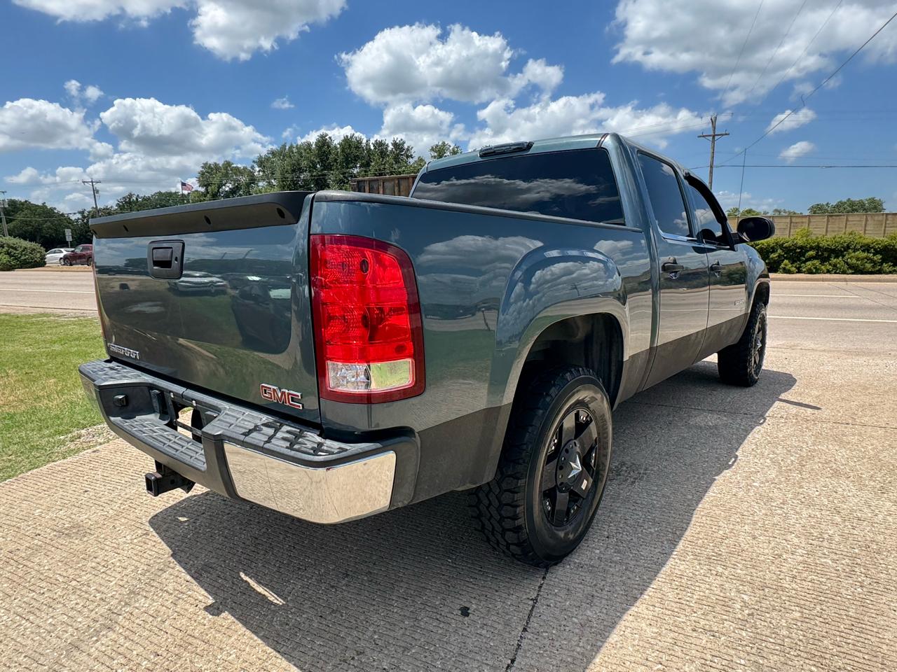GMC Sierra 1500 SLE Crew Cab 4WD 2012