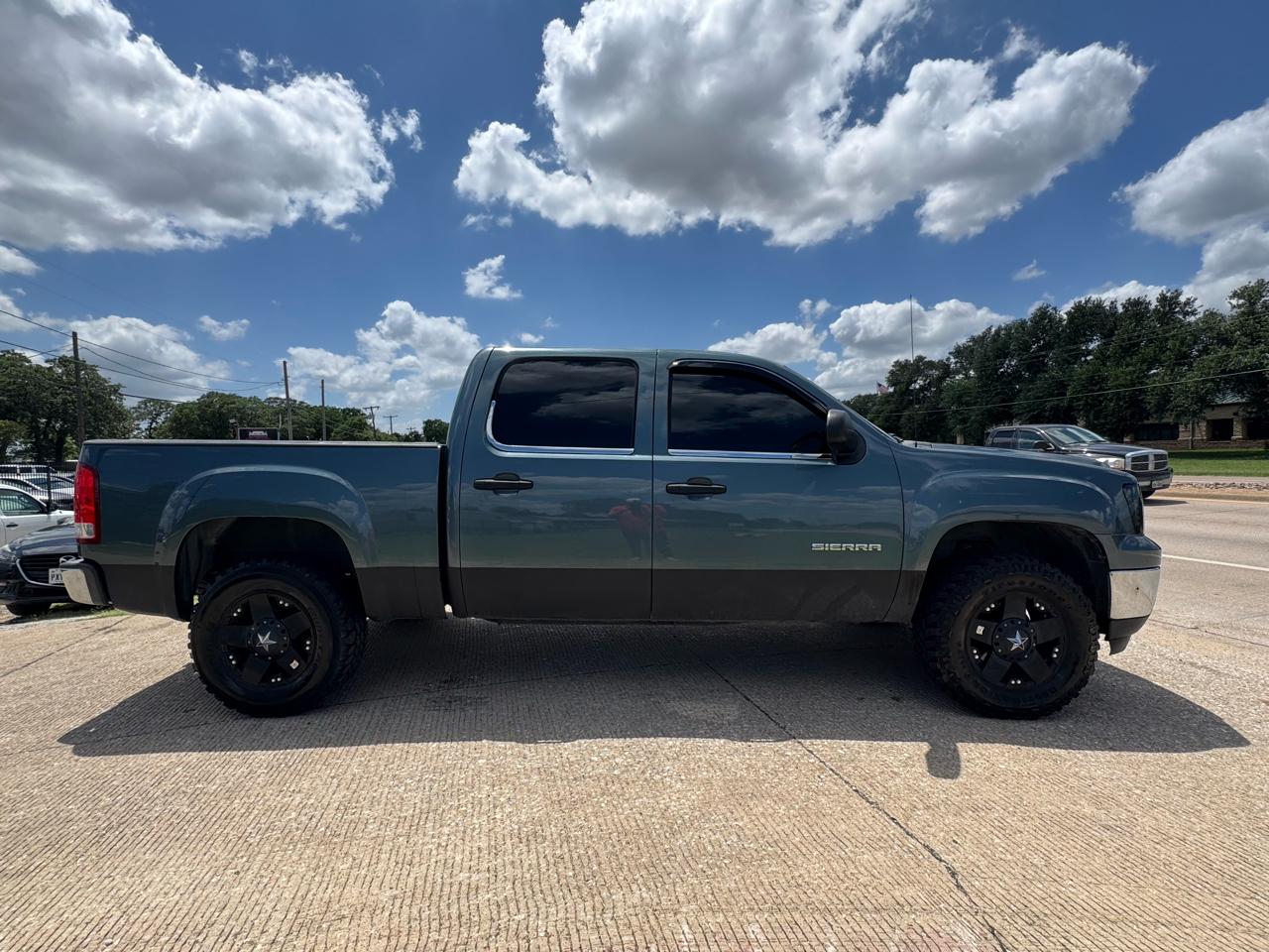 GMC Sierra 1500 SLE Crew Cab 4WD 2012
