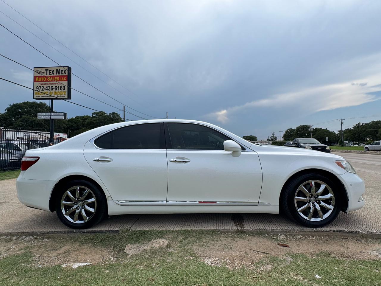 Lexus LS 460 Luxury Sedan 2007