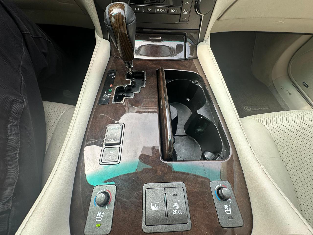 Lexus LS 460 Luxury Sedan 2007