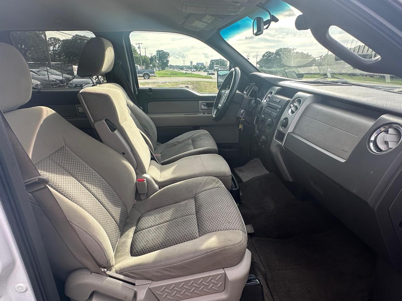 Ford F-150 Lariat SuperCrew 5.5-ft. Bed 2WD 2009