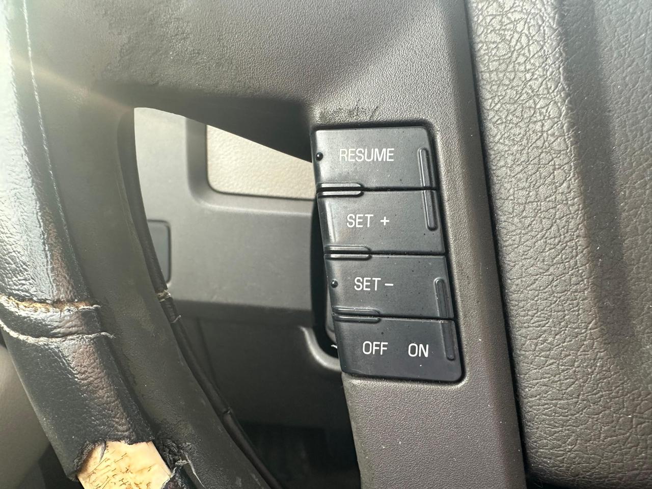 Ford F-150 Lariat SuperCrew 5.5-ft. Bed 2WD 2009