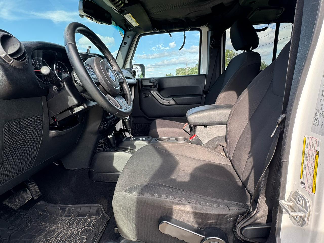 Jeep Wrangler Unlimited Sport 4WD 2015