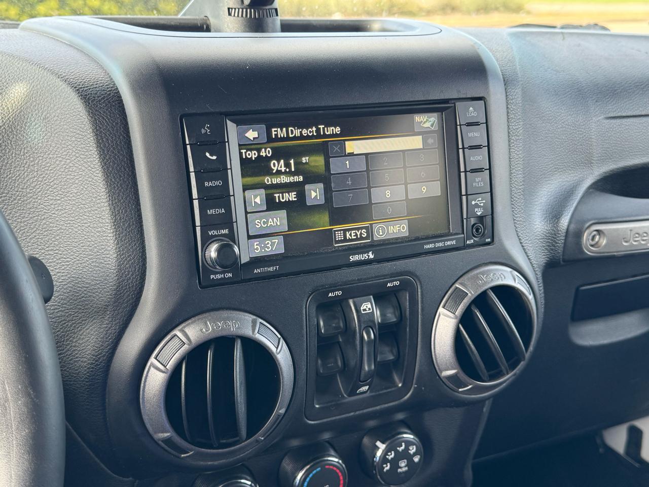 Jeep Wrangler Unlimited Sport 4WD 2015