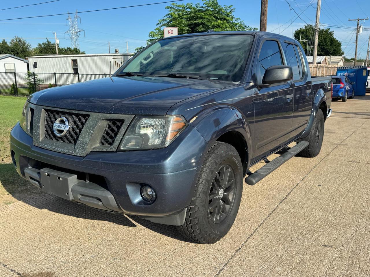 Nissan Frontier S Crew Cab 5AT 2WD 2015